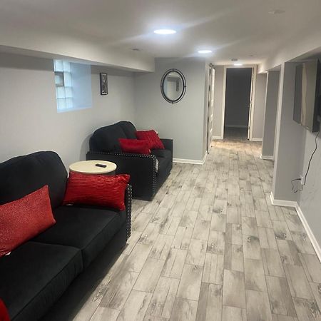 Charming 5 Bedrooms 2 Bathrooms 芝加哥 外观 照片
